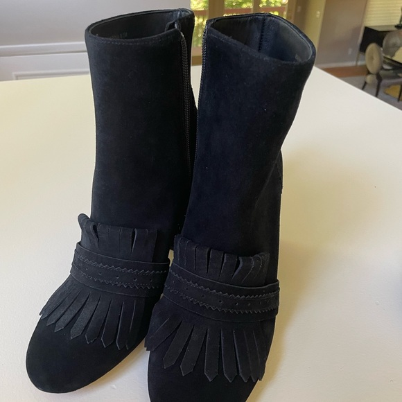 Never worn black suede booties!!!  Etienne Aigner. 3.5 in heel - Picture 2 of 3